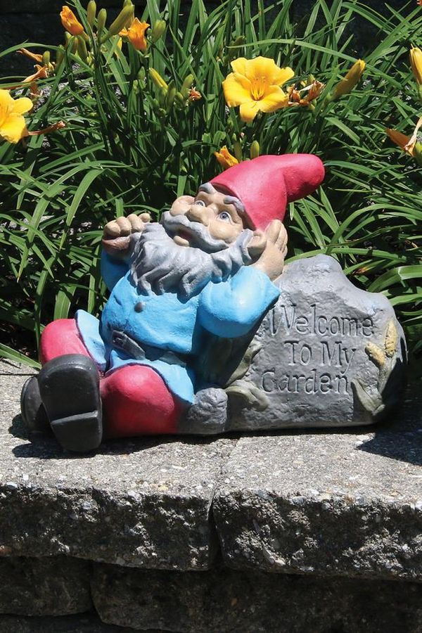 #2389 Lazy Daze Gnome - Welcome to my Garden
