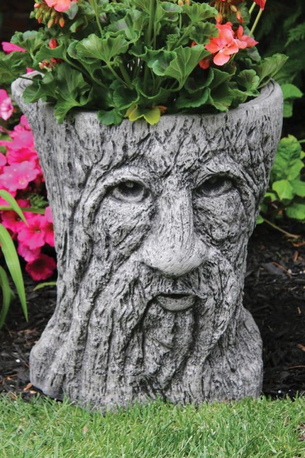 #6101 18" Tree Stump Face Planter
